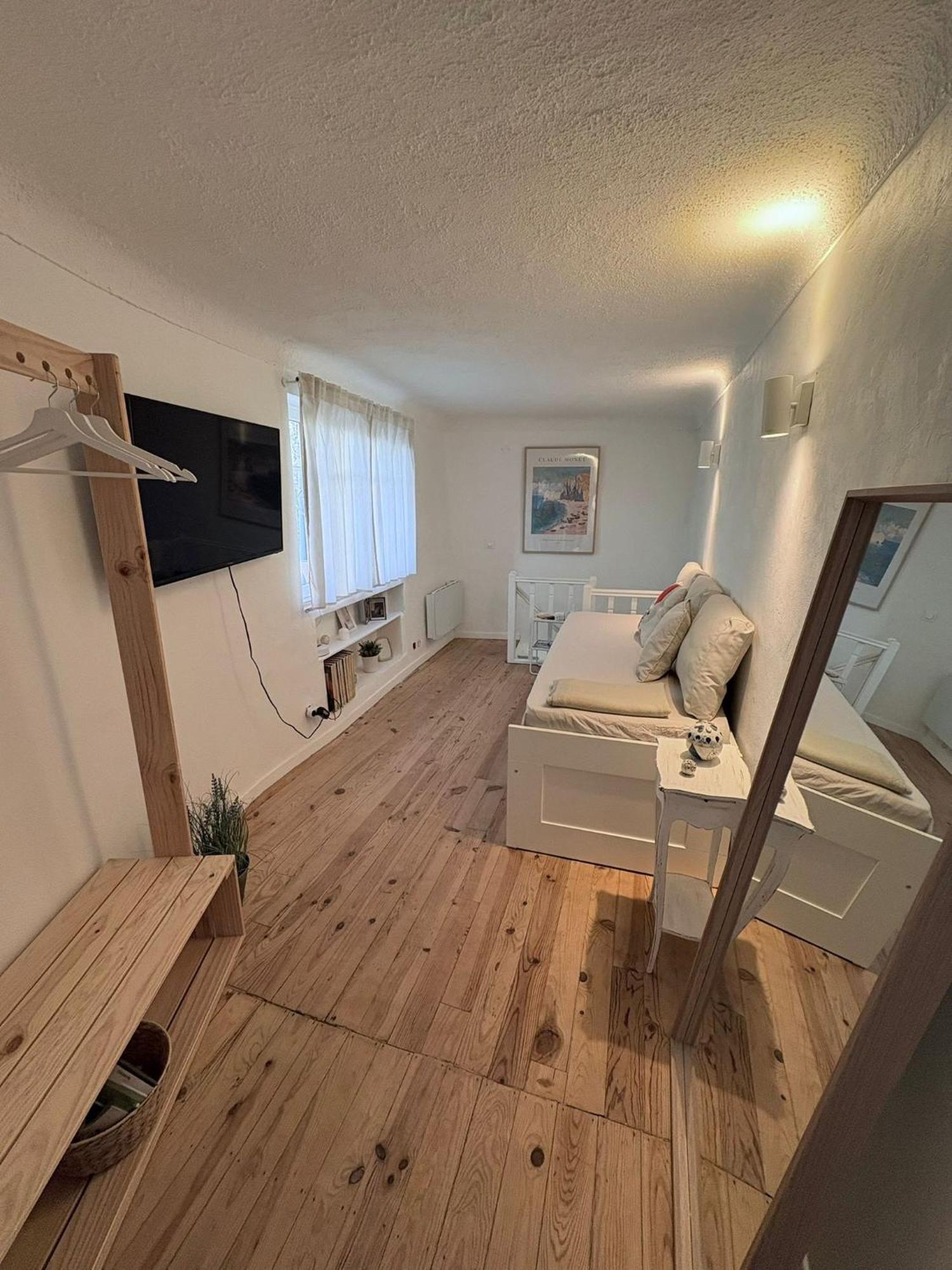 Duplex Au Pied Du Chateau كانيو سور مير المظهر الخارجي الصورة